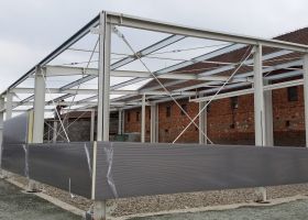 Přístavba montovaného skladu s chladírnou v Brně, Farma Ráječek III