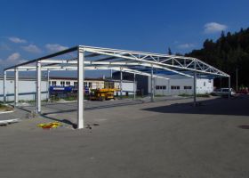 Přístavba přístřešku u montované výrobní haly, ALU a.s., Černá Hora I