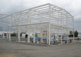 Skladová hala s vestavbou a dvoupodlažní administrativní budova firmy ELEGRIN s.r.o. v Bohušovicích nad Ohří II