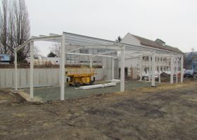 ocelová montovaná výrobní hala LABTECH v Telnici u Brna II