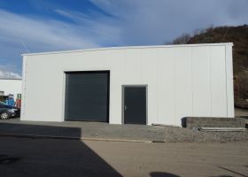 montovaná hala ve tvaru L s administrativou, Brno, AL-OK, spol. s r.o. II