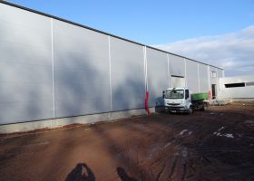 Skladová a výrobní montovaná hala v Ivančicích-Alexovicích, Itself s.r.o.