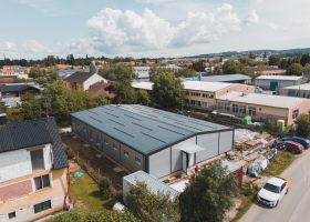 Montovaná hala s opláštěním