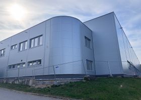 Montovaná hala s oblou stěnou