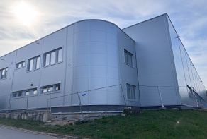 Skladová hala v Brně