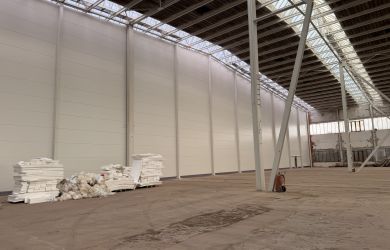 Montovaná logistická hala v Jirčanech