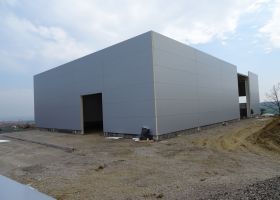 skladová hala v v Nebovidech