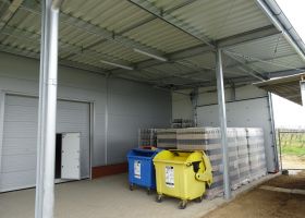 venkovní prostory - montované skladové haly vinařstvi Vaďura v Polešovicích