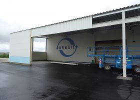 Výrobní montovaná hala ve Slavkově u Uherského Hradiště.